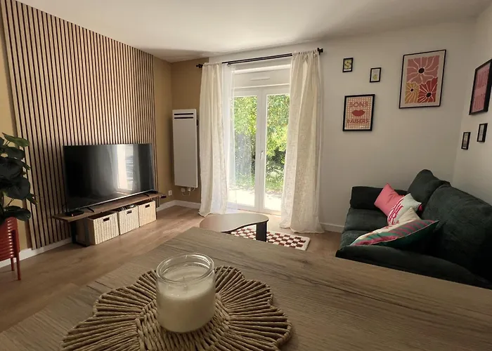 Chic & Cosy Au Calme Апартаменты *