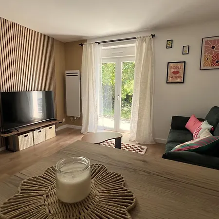 Chic & Cosy Au Calme Διαμέρισμα *
